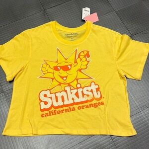 SUNKIST JUNIOR LADIES YELLOW CROPPED T SHIRT NEW SIZE SMALL